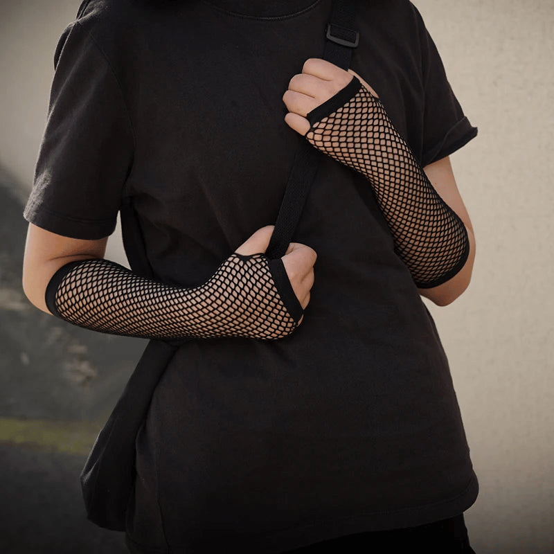 Fishnet Sleeves