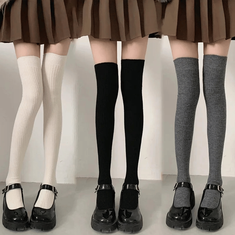 Soft Feminine High Socks