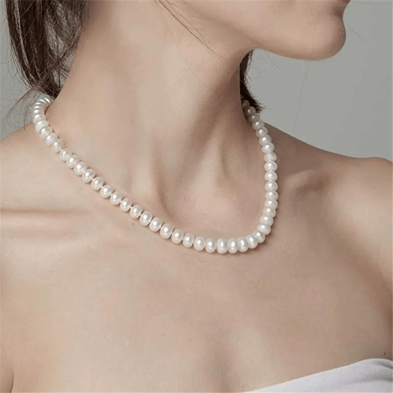 White Pearl Necklace