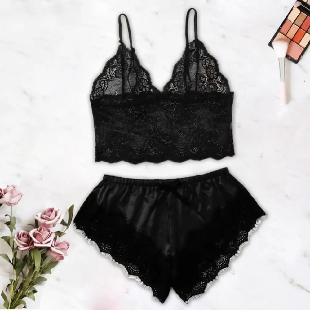 Elegant pyjamas Set in Black